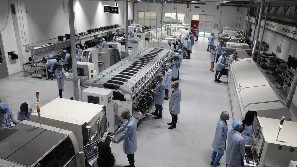Foxconn, Türkiye'de Telefon Üretim Sürecine Başlıyor 7 Foxconn, Türkiye'de Telefon Üretim Sürecine Başlıyor