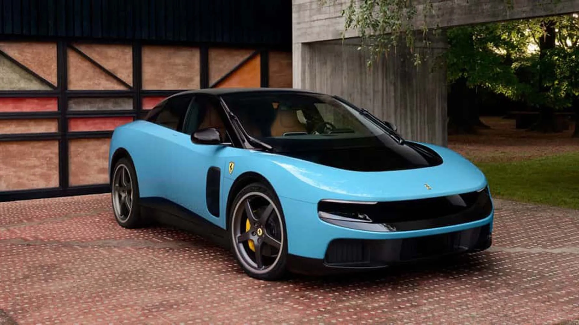 Ferrari Luce, Beklenmeyen Tepkilerle Karşılaştı 22 Ferrari Luce, Beklenmeyen Tepkilerle Karşılaştı