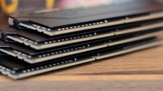 DDR5 RAM Fiyatları Yüzde 500 Artış Gösterdi: Hafıza Krizi Derinleşiyor 36 DDR5 RAM Fiyatları Yüzde 500 Artış Gösterdi: Hafıza Krizi Derinleşiyor