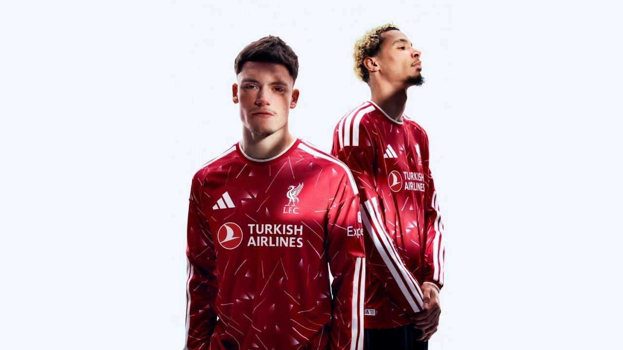 Türk Hava Yolları, Liverpool'un Ana Sponsoru Oluyor! 12 Türk Hava Yolları, Liverpool'un Ana Sponsoru Oluyor!